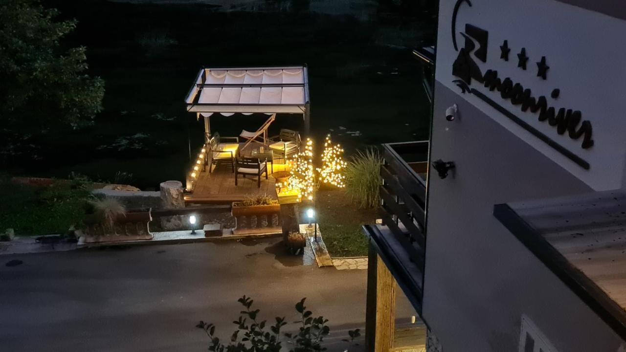 Moonriver Apartment Veljun エクステリア 写真
