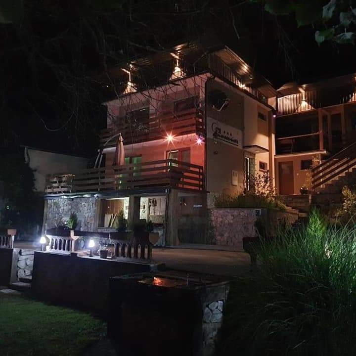 Moonriver Apartment Veljun エクステリア 写真