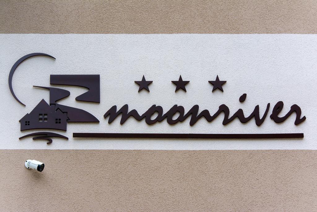 Moonriver Apartment Veljun エクステリア 写真
